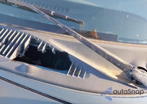 1997 Ford Explorer Eddie Bauer/Limited/Xl/Xlt from USA, damaged, VIN 1FMDU34E8VZB28062